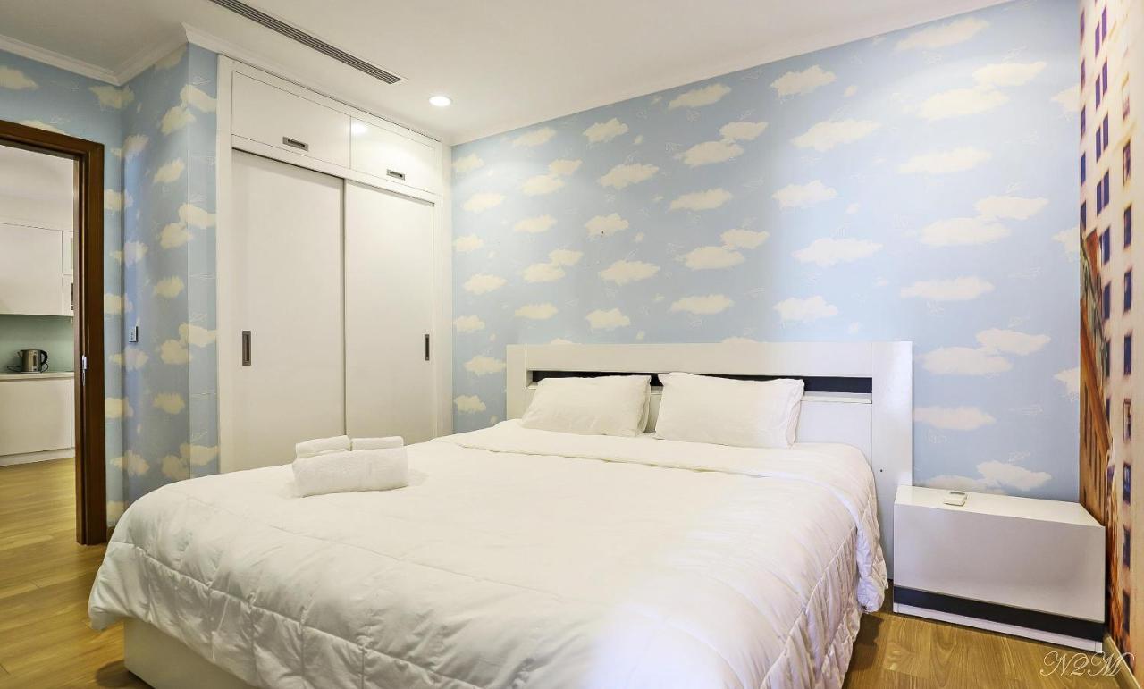 Vinhomes Time City And Parkhill Premium Apartment Hanoi Esterno foto