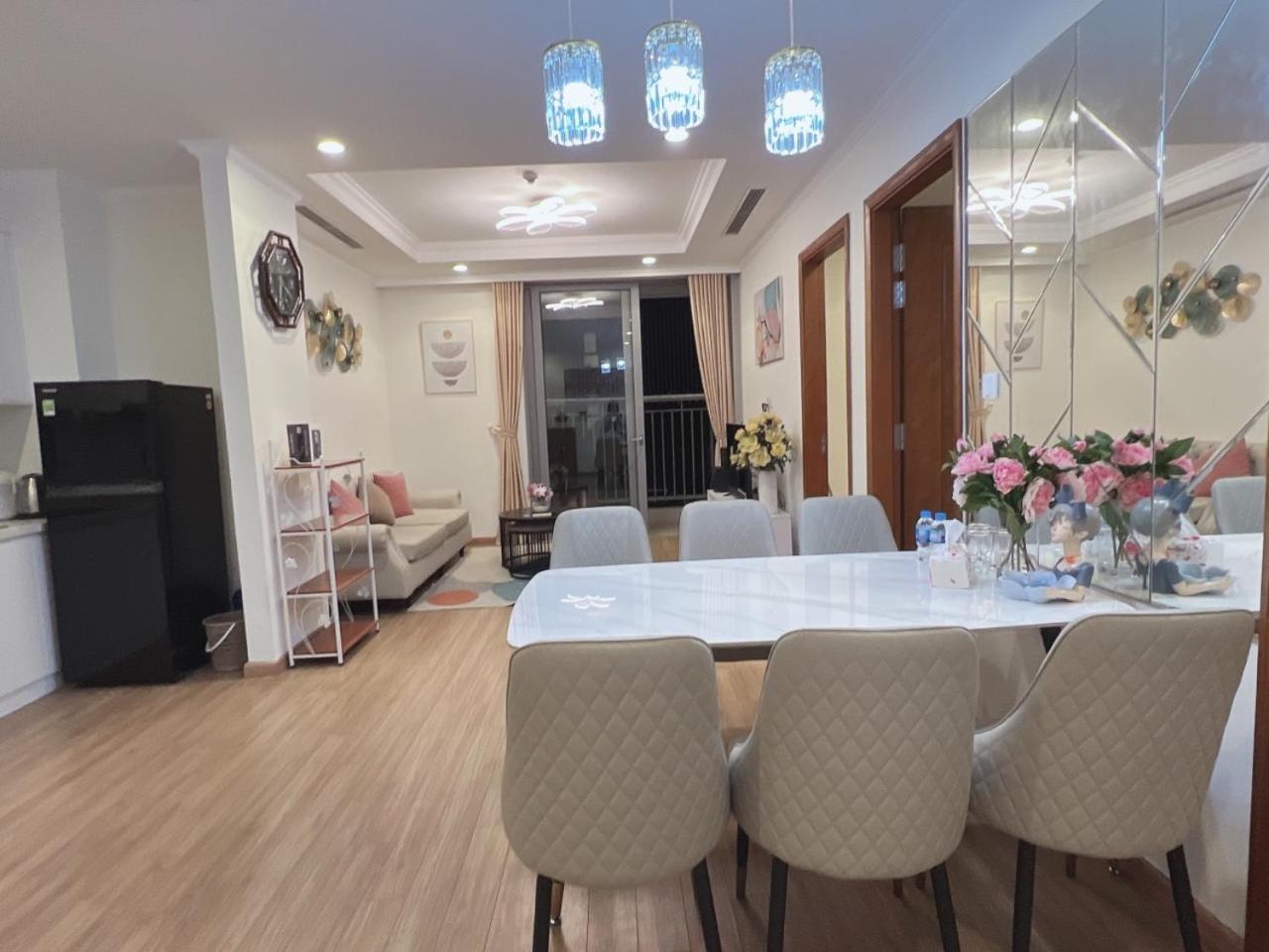 Vinhomes Time City And Parkhill Premium Apartment Hanoi Esterno foto
