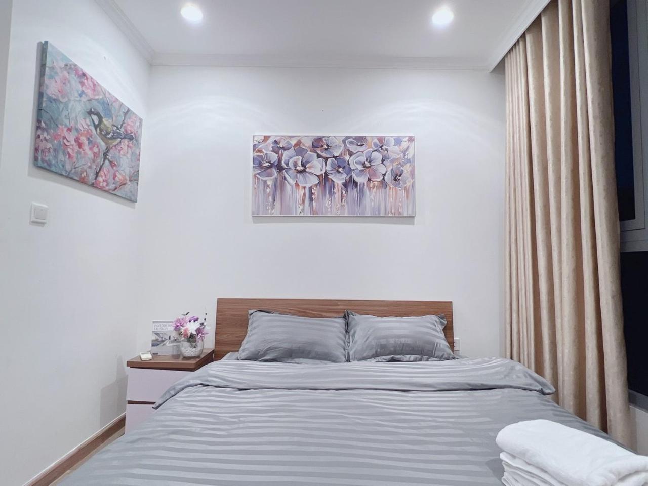Vinhomes Time City And Parkhill Premium Apartment Hanoi Esterno foto